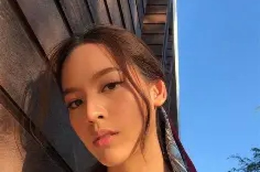 谁也没料到被传风流成性绯闻不断的左小青如今成了这样